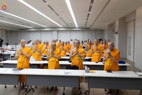 ภาพ No.63388:การสัมมนา World Peace Inner Peace : Lord Buddha 's Social Doctrine to resolve Global Issues ณ อาคาร 100 ปี คุณยายอาจารย์ฯ วัดพระธรรมกาย วันพฤหัสบดี ที่ 25 เมษายน พ.ศ. 2567