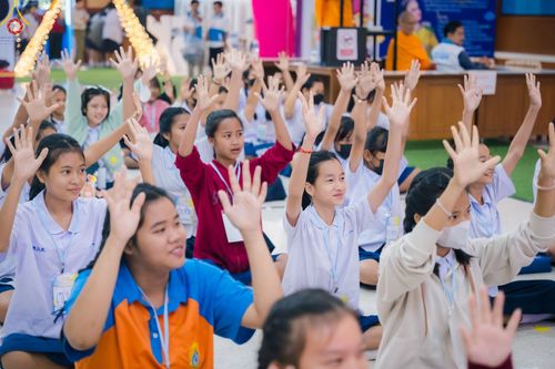 ภาพ No.106582:วันรวมพลังเด็กดี V-star ผู้นำฟื้นฟูศีลธรรมโลก จังหวัดสมุทรสาคร วันพฤหัสบดีที่ 28 ธันวาคม พ.ศ. 2566 ณ โรงเรียนสมุทรสาครวิทยาลัย อำเภอเมือง จังหวัดสมุทรสาคร