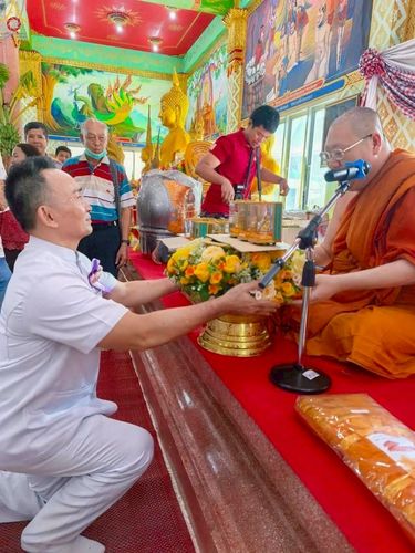 ภาพ No.265163:วันที่ 12 ตุลาคม พ.ศ. 2568 พิธีทอดกฐินสามัคคีทั่วไทย ณ วัดกงลาด ต.ห้วยด้วน อ.ดอนตูม จ.นครปฐม โดยคณะศิษยานุศิษย์ บูชาธรรม 81 ปี หลวงพ่อธัมมชโย