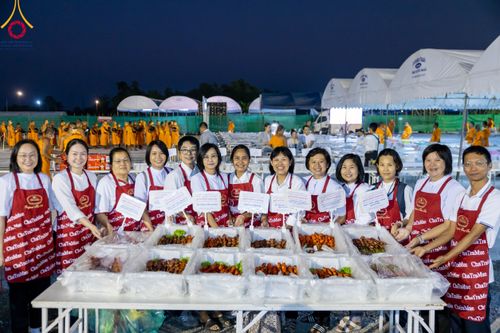 ภาพ No.116465:พิธีถวายภัตตาหารเป็นสังฆทาน แด่คณะพระธรรมยาตรา ปีที่ 12 วันที่ 22 มกราคม พ.ศ. 2567 ณ อนุสรณ์สถานบางนางแท่น จ.นครปฐม