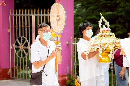 ภาพ No.253323:วันที่ 12 ตุลาคม พ.ศ. 2568 พิธีทอดกฐินสามัคคีทั่วไทย 30,000 วัด โดยคณะศิษยานุศิษย์ บูชาธรรม 81 ปี หลวงพ่อธัมมชโย ณ วัดกลางทุ่ง อ.มหาราช จ.พระนครศรีอยุธยา