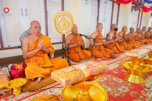 ภาพ No.173910:พิธีทอดกฐิน วัดบุณย์กัญจนาราม อ.บางละมุง จ.ชลบุรี ในโครงการกฐินสามัคคีทั่วไทย 30,000 วัด บูชาธรรม 80 ปี หลวงพ่อธัมมชโย โดยคณะศิษยานุศิษย์วัดพระธรรมกาย วันที่ 5 พฤศจิกายน พ.ศ. 2567