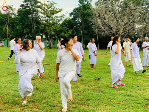 ภาพ No.155810:โครงการ อุบาสกแก้ว อุบาสิกาแก้ว รุ่นที่ 3 ตัวแทนทอดกฐินสามัคคีทั่วไทย 30,000 วัด ระหว่างวันที่ 20-22 กันยายน พ.ศ. 2567 ณ ศูนย์ปฏิบัติธรรมและศูนย์อบรมเยาวชนเพชรบุรี ตำบลท่าแลง อำเภอท่ายาง จังหวัดเพชรบุรี