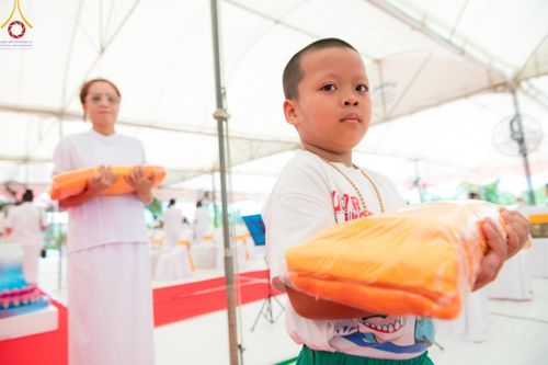 ภาพ No.137026:พิธีทอดผ้าป่าโครงสร้างเหล็กค้ำฟ้ามหามงคล อาคาร 80 ปี หลวงพ่อธัมมชโย ณ ศูนย์ปฏิบัติธรรมวิหารแดง ต.เจริญธรรม อ.วิหารแดง จ.สระบุรี วันที่ 19 พฤษภาคม พ.ศ. 2567