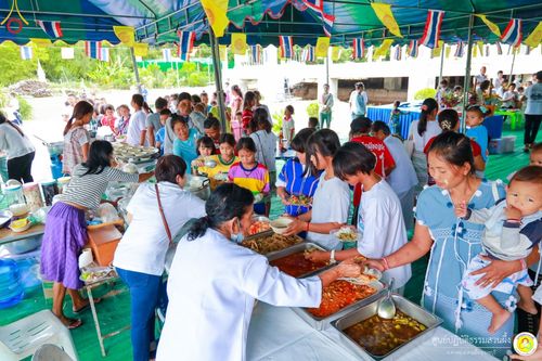 ภาพ No.86744:พิธีทอดผ้าป่าสมทบทุนสร้างอาคารปฏิบัติธรรม  วันอาทิตย์ที่ 26 สิงหาคม พ.ศ. 2566  ณ ศูนย์ปฏิบัติธรรมสวนผึ้ง จ.ราชบุรี