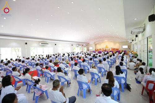 ภาพ No.178933:พิธีทอดกฐิน ณ ศูนย์ธุดงคสถานบ้านหมี่ อ.บ้านหมี่ จ.ลพบุรี ในโครงการกฐินสามัคคีทั่วไทย 30,000 วัด บูชาธรรม 80 ปี หลวงพ่อธัมมชโย โดยคณะศิษยานุศิษย์วัดพระธรรมกาย วันที่ 10 พฤศจิกายน พ.ศ. 2567