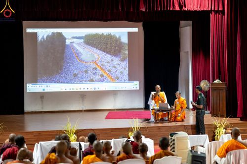 ภาพ No.139823:PhotoStory มหาศรัทธา ธรรมยาตราศรีลังกา EP.2 พิธีเปิดโครงการสยาม-ลังกา ธรรมยาตรา ฉลองเทศกาลวิสาขบูชาแห่งชาติ ศรีลังกา บูชาธรรม 80 ปีหลวงพ่อธัมมชโย เมื่อวันที่ 17 พฤษภาคม พ.ศ. 2567
