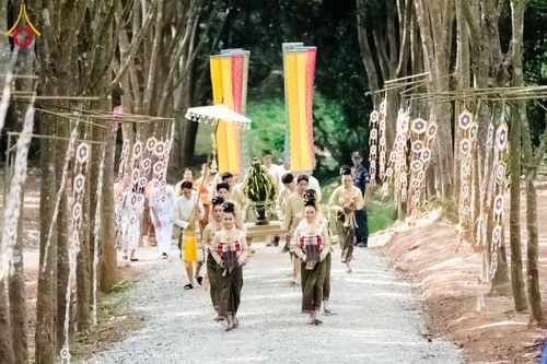 ภาพ No.171743:พิธีทอดกฐิน ศูนย์ปฏิบัติธรรมแก้วเมืองเลย วันที่ 27 ตุลาคม พ.ศ. 2567