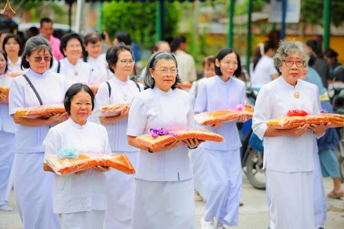 ภาพ No.270277:วันที่ 28 ตุลาคม พ.ศ. 2568 พิธีทอดกฐินสามัคคีทั่วไทย ณ สำนักสงฆ์เทพพิทักษ์ผล ต.แสนสุข อ.เมืองชลบุรี จ.ชลบุรี โดยคณะศิษยานุศิษย์ บูชาธรรม 81 ปี หลวงพ่อธัมมชโย