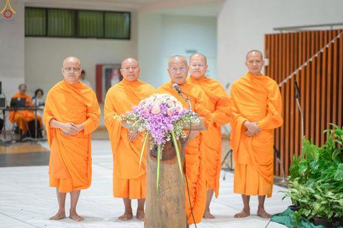 ภาพ No.236604:วันพุธที่ 6 สิงหาคม พ.ศ. 2568 สัมมนาคณะสงฆ์ เพื่อการฟื้นฟู พระพุทธศาสนา 9 จังหวัดภาคเหนือ โครงการกฐินสามัคคีทั่วไทย 30,000 วัด ณ ศูนย์กีฬาเฉลิมพระเกียรติ  มหาวิทยาลัยแม่โจ้ อ.สันทราย จ.เชียงใหม่