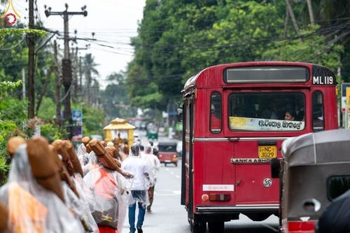 ภาพ No.140898:PhotoStory มหาศรัทธา ธรรมยาตราศรีลังกา EP.5 โครงการสยาม-ลังกา ธรรมยาตรา ฉลองเทศกาลวิสาขบูชาแห่งชาติ ศรีลังกา บูชาธรรม 80 ปีหลวงพ่อธัมมชโย เส้นทางจาก เมืองดัมบูลลา ไปยัง เมืองมาตะเล ตั้งแต่วันที่ 17-20 พฤษภาคม พ.ศ.2567