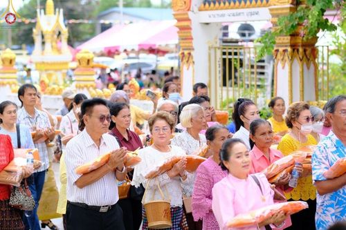 ภาพ No.163516:โครงการกฐินสามัคคีทั่วไทย 30,000 วัด บูชาธรรม 80 ปี หลวงพ่อธัมมชโย โดย คณะศิษยานุศิษย์วัดพระธรรมกาย ณ วัดสว่างสามัคคี จ.เพชรบูรณ์ วันที่ 20 ตุลาคม พ.ศ. 2567