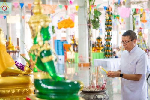 ภาพ No.100863:พิธีทอดกฐินสามัคคีทั่วไทย 5,000 วัด ณ วัดหนองเสือ จ.ฉะเชิงเทรา วันที่ 25 พฤศจิกายน พ.ศ. 2566