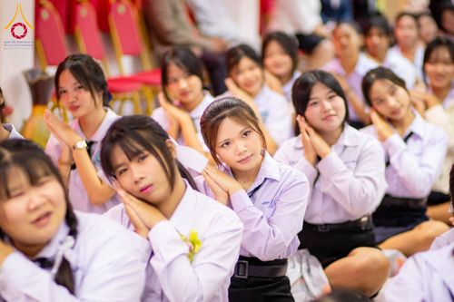 ภาพ No.184326:กิจกรรมวันรวมพลังเด็กดี V-Star ผู้นำฟื้นฟูศีลธรรมโลก ในวันที่ 11 ธันวาคม พ.ศ. 2567 ณ วิทยาลัยเทคโนโลยีบริหารธุรกิจ จังหวัดชัยภูมิ