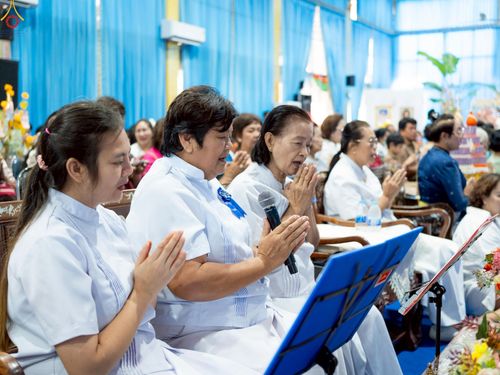 ภาพ No.258726:วันที่ 19 ตุลาคม พ.ศ. 2568 พิธีทอดกฐินสามัคคีทั่วไทย 30,000 วัด โดยคณะศิษยานุศิษย์ บูชาธรรม 81 ปี หลวงพ่อธัมมชโย ณ วัดบัวผัน แขวงท่าข้าม เขตบางขุนเทียน จ.กรุงเทพฯ