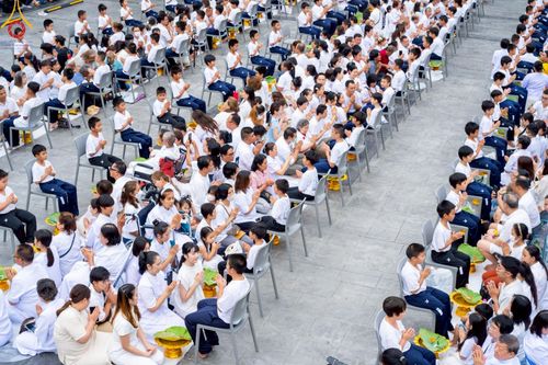 ภาพ No.213624:วันอาทิตย์ที่ 30 มีนาคม พ.ศ. 2568 พิธีตัดปอยผม โครงการหน่อแก้วเปรียญธรรม รุ่นที่ 13 ณ ค่ายจองแชมป์ หมู่กุฏิสามเณรเปรียญธรรม วัดพระธรรมกาย