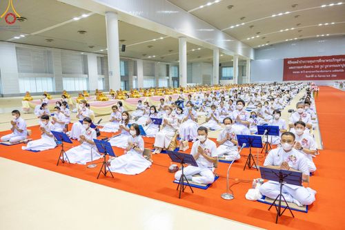 ภาพ No.88231:พิธีทอดผ้าป่าถวายทุนการศึกษาพระภิกษุสามเณรทั่วโลก, มอบโล่ผู้อุปถัมภ์มหาวิทยาลัยฯ ในวันครบรอบสถาปนา 20 ปี มหาวิทยาลัยธรรมกายแคลิฟอร์เนีย (DOU), พิธีถวายมหาสังฆทาน 108 รูป บูชาธรรมมหาปูชนียาจารย์ วันเสาร์ที่ 16 กันยายน พ.ศ. 2566 ณ ห้องแก้วสารพัดนึก1 วัดพระ