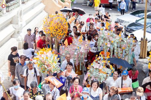 ภาพ No.260429:วันที่ 19 ตุลาคม พ.ศ. 2568 พิธีทอดกฐินสามัคคีทั่วไทย 30,000 วัด โดยคณะศิษยานุศิษย์ บูชาธรรม 81 ปี หลวงพ่อธัมมชโย ณ วัดคณิกาผล ป้อมปราบ กรุงเทพฯ