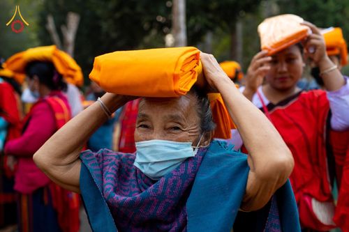 ภาพ No.75892:พิธีบรรพชาสามเณร ณ วัดปันชารี สันติปูร์ อรัญกฏิ เมืองคาร์กาชารี ประเทศบังกลาเทศ วันที่ 10 กุมภาพันธ์ พ.ศ. 2566