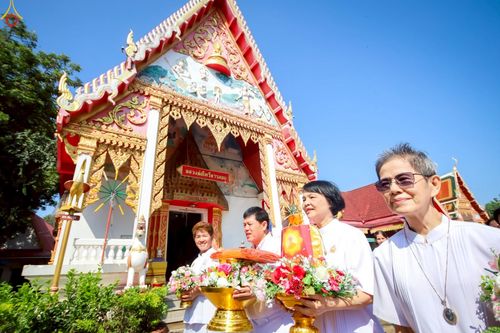 ภาพ No.262565:วันที่ 21 ตุลาคม พ.ศ. 2568 พิธีทอดกฐินสามัคคีทั่วไทย 30,000 วัด โดยคณะศิษยานุศิษย์ บูชาธรรม 81 ปี หลวงพ่อธัมมชโย ณ วัดกงไกรลาศ ต.กง อ.กงไกรลาศ จ.สุโขทัย