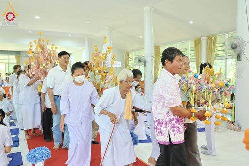 ภาพ No.182692:พิธีทอดกฐิน ณ ธุดงคสถานทรงธรรมกำแพงเพชร ในโครงการทอดกฐินสามัคคีทั่วไทย 30,000 วัด บูชาธรรม 80 ปี หลวงพ่อธัมมชโย โดยคณะศิษยานุศิษย์วัดพระธรรมกาย วันที่ 25 ตุลาคม พ.ศ. 2567