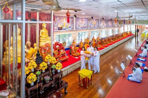 ภาพ No.195657:พิธีทอดผ้าป่าทำนุบำรุงศาสนสถาน ณ วัดคู้สลอดวุฒิโสภณ ต.คู้สลอด อ.ลาดบัวหลวง จ.พระนครศรีอยุธยา ในโครงการธรรมยาตรา กตัญญูบูชา มหาปูชนียาจารย์ พระมงคลเทพมุนี(สด จนฺทสโร) พระผู้ปราบมาร อนุสรณ์สถาน 7 แห่ง ปีที่ 13 วันที่ 13 มกราคม พ.ศ. 2568