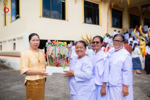 ภาพ No.177263:พิธีทอดกฐิน ณ วัดท่าลี่ ต.เมืองพลับพลา อ.ห้วยแถลง จ.นครราชสีมา ในโครงการทอดกฐินสามัคคีทั่วไทย 30,000 วัด บูชาธรรม 80 ปี หลวงพ่อธัมมชโย โดยคณะศิษยานุศิษย์วัดพระธรรมกาย วันที่ 31 ตุลาคม พ.ศ. 2567