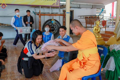 ภาพ No.199476:พิธีทอดผ้าป่าทำนุบำรุงศาสนสถาน ณ วัดศิลามูล ตำบลหินมูล อำเภอบางเลน จังหวัดนครปฐม ในโครงการธรรมยาตรา กตัญญูบูชา มหาปูชนียาจารย์ พระมงคลเทพมุนี(สด จนฺทสโร) พระผู้ปราบมาร อนุสรณ์สถาน 7 แห่ง ปีที่ 13 วันที่ 21 มกราคม พ.ศ. 2568