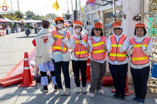 ภาพ No.203983:V.52 สารพัดV สารพัดดี ที่วัดสองพี่น้อง ในโครงการธรรมยาตรา กตัญญูบูชา มหาปูชนียาจารย์ พระมงคลเทพมุนี(สด จนฺทสโร) พระผู้ปราบมาร อนุสรณ์สถาน 7 แห่ง ปีที่ 13 ระหว่างวันที่ 2-31 มกราคม พ.ศ. 2568