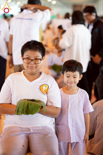 ภาพ No.214247:วันอาทิตย์ที่ 30 มีนาคม พ.ศ. 2568  พิธีปลงผมสามเณรฟื้นฟูทั่วไทย ณ มหารัตนวิหารคด คอร์ 22 วัดพระธรรมกาย จ.ปทุมธานี