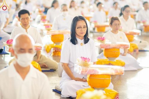 ภาพ No.131554:พิธีร่วมบุญบรรพชาสามเณร 5,000 รูป ณ บ้านแก้วเรือนทองคุณยาย สภาธรรมกายสากล วัดพระธรรมกาย วันเสาร์ที่ 23 มีนาคม พ.ศ. 2567