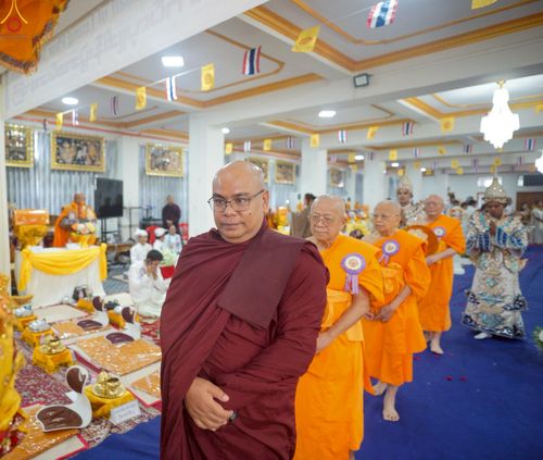 ภาพ No.261436:วันที่ 26 ตุลาคม พ.ศ. 2568 พิธีทอดกฐินสามัคคีไทย-เมียนมา บูชาธรรมอายุวัฒนมงคล 81 ปี หลวงพ่อธมฺมชโย ณ วัดมินจาวน์ ประเทศสาธารณรัฐแห่งสหภาพเมียนมา 