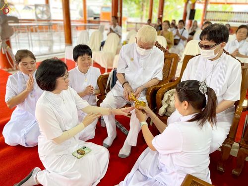 ภาพ No.264036:วันที่ 19 ตุลาคม พ.ศ. 2568 พิธีทอดกฐินสามัคคีทั่วไทย 30,000 วัด โดยคณะศิษยานุศิษย์ บูชาธรรม 81 ปี หลวงพ่อธัมมชโย ณ วัดน้อยนางหงษ์ ต.ท่าจีน  อ.เมืองสมุทรสาคร จ.สมุทรสาคร