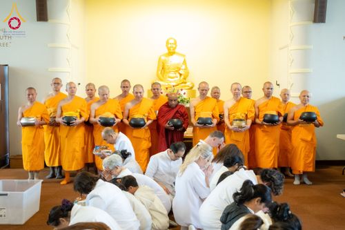 ภาพ No.167288:“กฐินฉลอง 80 ปี ธรรมชัย”กตัญญบูชาหลวงพ่อธัมมชโย สถาปนาอุโบสถ วัดพระธรรมกายเมลเบิร์น ประเทศออสเตรเลีย  วันอาทิตย์ที่ 20 ตุลาคม พ.ศ. 2567