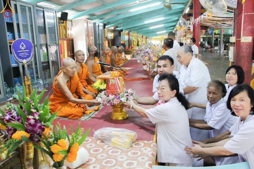 ภาพ No.163829:โครงการกฐินสามัคคีทั่วไทย 30,000 วัด บูชาธรรม 80 ปี หลวงพ่อธัมมชโย โดย คณะศิษยานุศิษย์วัดพระธรรมกาย ณ วัดตะแบกโพรง อ.ทับสะแก จ.ประจวบคีรีขันธ์ วันที่ 18 ตุลาคม พ.ศ. 2567