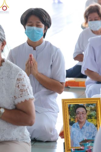 ภาพ No.91515:พิธีบุพเปตพลี ครั้งที่ 142 ร่วมอุทิศบุญแด่หมู่ญาติที่ล่วงลับไปแล้ว และสืบทอดอายุพระพุทธศาสนา วันอาทิตย์ที่ 29 ตุลาคม พ.ศ. 2566 (วันพระขึ้น 15 ค่ำ เดือน 11) ณ หอฉันคุณยายอาจารย์ฯ วัดพระธรรมกาย