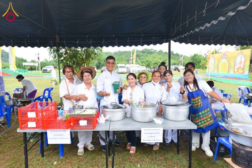 ภาพ No.164701:พิธีทอดกฐิน ณ ธุดงคสถานเขาย้อย เพชรบุรี สร้างอาคารปฏิบัติธรรม พระมงคลเทพมุนี(สด จนฺทสโร) ตำบลสระพัง อำเภอเขาย้อย จังหวัดเพชรบุรี วันอาทิตย์ ที่ 20 ตุลาคม พ.ศ. 2567