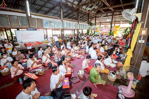 ภาพ No.268754:วันที่ 24 ตุลาคม พ.ศ. 2568 พิธีทอดกฐินสามัคคีทั่วไทย ณ วัดผาเลือด ต.ผาเลือด อ.ท่าปลา จ.อุตรดิตถ์ โดยคณะศิษยานุศิษย์ บูชาธรรม 81 ปี หลวงพ่อธัมมชโย