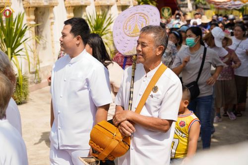 ภาพ No.97978:พิธีทอดกฐินสามัคคีทั่วไทย 5,000 วัด ณ วัดสวนแก้วอุทยาน จ.สมุทรสงคราม วันอาทิตย์ที่ 19 พฤศจิกายน พ.ศ. 2566