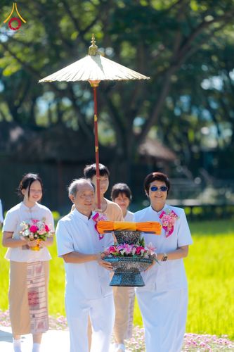 ภาพ No.174680:พิธีทอดกฐิน ศูนย์ปฏิบัติธรรมนานาชาติปาย อำเภอปาย จังหวัดแม่ฮ่องสอน พิธีวางดวงแก้ว โปรยรัตนชาติ สถาปนาอาคารปฏิบัติธรรม 80 ปี ครูบาไชยบูลย์ (หลวงพ่อธัมมชโย) วันที่ 27 ตุลาคม พ.ศ. 2567