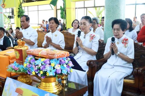 ภาพ No.265343:วันที่ 25 ตุลาคม พ.ศ. 2568 พิธีทอดกฐินสามัคคีทั่วไทย ณ วัดท่าเสา ต.ห้วยม่วง อ.กำแพงแสน จ.นครปฐม โดยคณะศิษยานุศิษย์ บูชาธรรม 81 ปี หลวงพ่อธัมมชโย