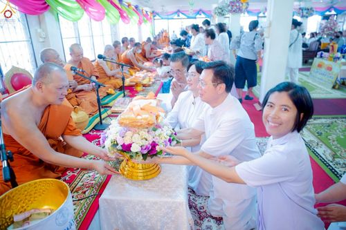 ภาพ No.268805:วันที่ 26 ตุลาคม พ.ศ. 2568 พิธีทอดกฐินสามัคคีทั่วไทย ณ วัดต้นไทรย์ เขตสวนหลวง กรุงเทพมหานคร โดยคณะศิษยานุศิษย์ บูชาธรรม 81 ปี หลวงพ่อธัมมชโย