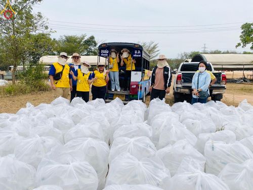 ภาพ No.128601:V.33 รวมพลังเพื่อบางกล่ำ การเตรียมงานของเจ้าหน้าที่หน่วยงานต่างๆ เพื่องานธรรมยาตราอัญเชิญพระบรมสารีริกธาตุ ประดิษฐาน ณ มหารัตนเจดีย์สิริปทุมสวรรค์ (เจดีย์อริยพุทธะ 5 พระองค์) ศูนย์ปฏิบัติธรรมภาคใต้ อ.บางกล่ำ จ.สงขลา ระหว่างวันที่ 9-10 มีนาคม พ.ศ. 2567