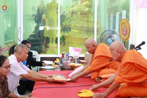 ภาพ No.168543:พิธีทอดกฐิน ณ วัดศรีประทุนทอง จ.สุพรรณบุรี ในโครงการกฐินสามัคคีทั่วไทย 30,000 วัด บูชาธรรม 80 ปี หลวงพ่อธัมมชโย โดยคณะศิษยานุศิษย์วัดพระธรรมกาย วันที่ 20 ตุลาคม พ.ศ. 2567