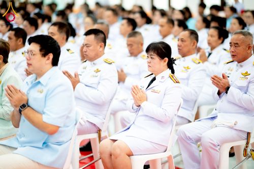 ภาพ No.237603:พิธีเจริญพระพุทธมนต์ ปฏิบัติธรรมเจริญสมาธิภาวนา และทำบุญตักบาตร ถวายพระราชกุศล เนื่องในโอกาสวันเฉลิมพระชนมพรรษา สมเด็จพระนางเจ้าสิริกิติ์ พระบรมราชินีนาถ พระบรมราชชนนีพันปีหลวง วันอังคารที่ 12 สิงหาคม พ.ศ. 2568  ณ อาคารปลูกศรัทธา 2 วัดพระธรรมกาย 