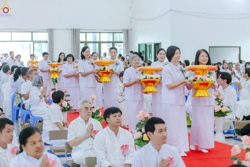 ภาพ No.246819:วันอาทิตย์ที่ 14 กันยายน พ.ศ. 2568 พิธีทอดผ้าป่า ซื้อดิน ปรับพื้นที่ลานธรรม  และพิธีกลั่นแผ่นดิน โปรยทราย สถาปนาองค์พระเจดีย์ เพื่อสร้างสันติภาพโลก  ณ ศูนย์ปฏิบัติธรรมสระบุรี อ.พระพุทธบาท จ.สระบุรี