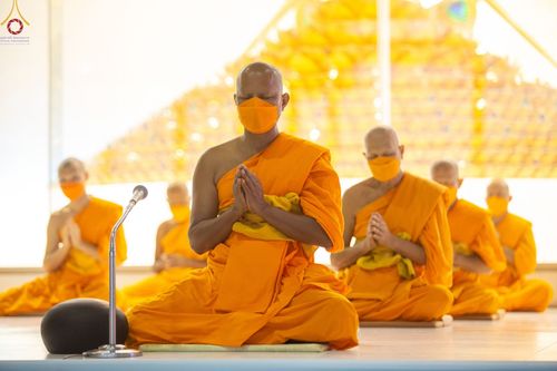 ภาพ No.75520:วัดพระธรรมกายจัด งานบุญวันอาทิตย์ต้นเดือน  มีกิจกรรมดังนี้ พิธีตักบาตร, พิธีบูชาข้าวพระ พระธรรมยาตรารับประกาศนียบัตร โครงการธรรมยาตราฯ ปีที่ 11 ในวันที่ 5 กุมภาพันธ์ พ.ศ. 2566 ณ วัดพระธรรมกาย อ.คลองหลวง จ.ปทุมธานี