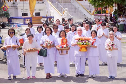 ภาพ No.275568:วันที่ 5 พฤศจิกายน พ.ศ. 2568 พิธีทอดกฐินสามัคคีทั่วไทย ณ วัดวังมะนาว อ.ปากท่อ จ.ราชบุรี โดยคณะศิษยานุศิษย์ บูชาธรรม 81 ปี หลวงพ่อธัมมชโย