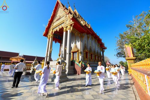 ภาพ No.195725:พิธีทอดผ้าป่าทำนุบำรุงศาสนสถาน ณ วัดตรีพาราสีมาเขต ต.สามเมือง อ.ลาดบัวหลวง จ.พระนครศรีอยุธยา ในโครงการธรรมยาตรา กตัญญูบูชา มหาปูชนียาจารย์ พระมงคลเทพมุนี(สด จนฺทสโร) พระผู้ปราบมาร อนุสรณ์สถาน 7 แห่ง ปีที่ 13 วันที่ 13 มกราคม พ.ศ. 2568