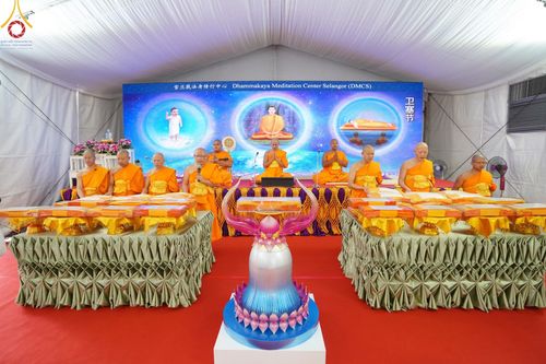 ภาพ No.137893:กิจกรรมวันวิสาขบูชา  ศูนย์ปฏิบัติธรรมกัวลาลัมเปอร์ ประเทศมาเลเซีย ระหว่างวันที่ 19-22 พฤษภาคม พ.ศ. 2567